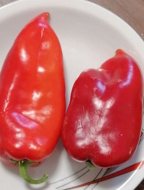 Червени чушки
